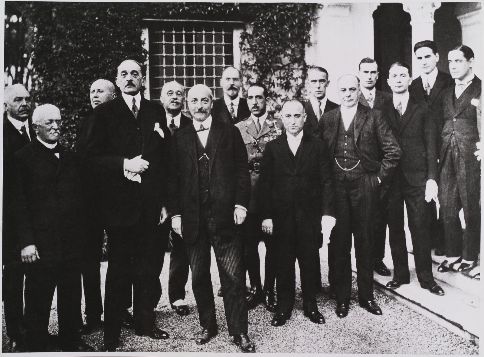 Group photograph of Serge Voronoff standing with a European scientific delegation, 1927.
